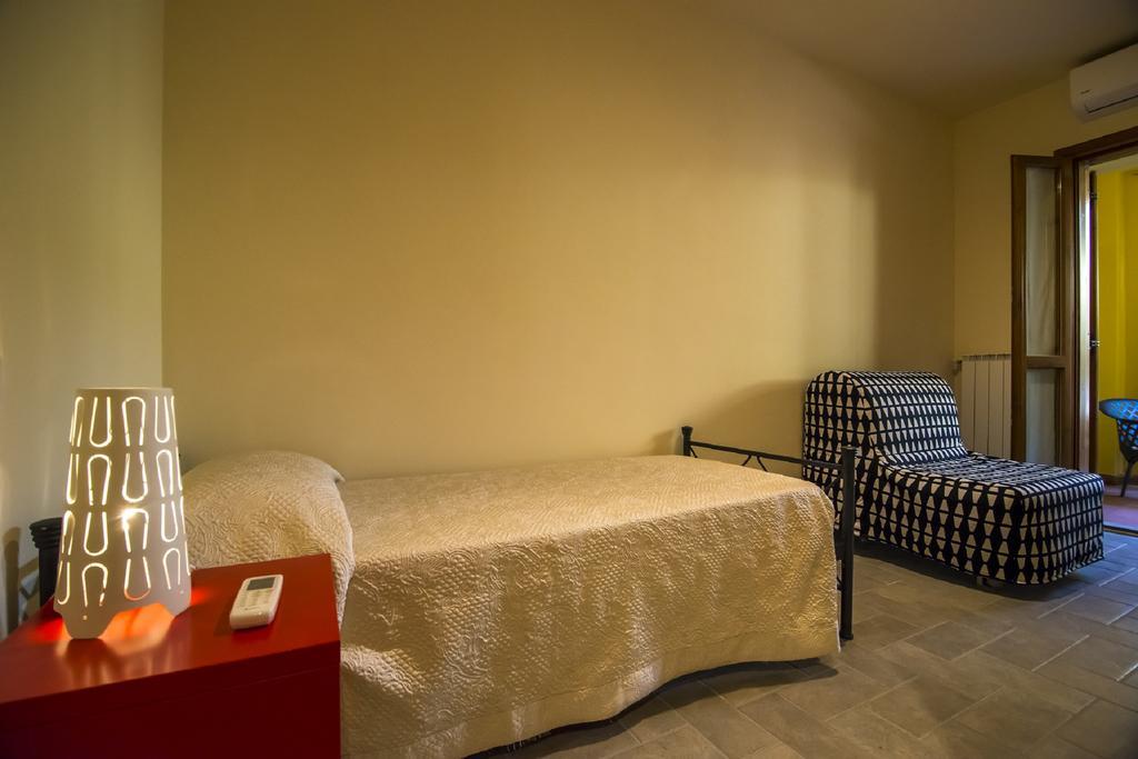 Appartamenti E Affittacamere Le Due Ruote Alberese Extérieur photo