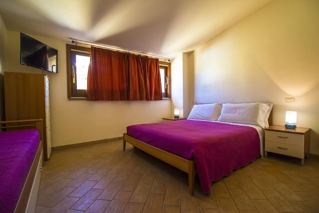 Appartamenti E Affittacamere Le Due Ruote Alberese Extérieur photo